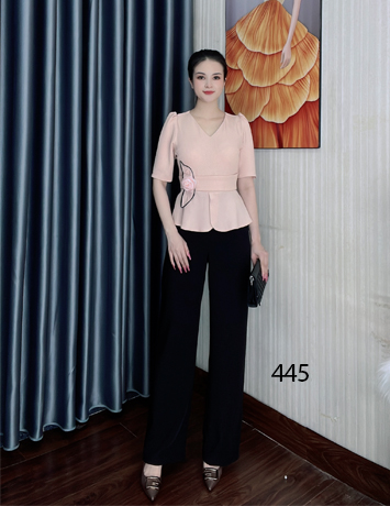 Jumpsuit phối áo peplum màu da- D445