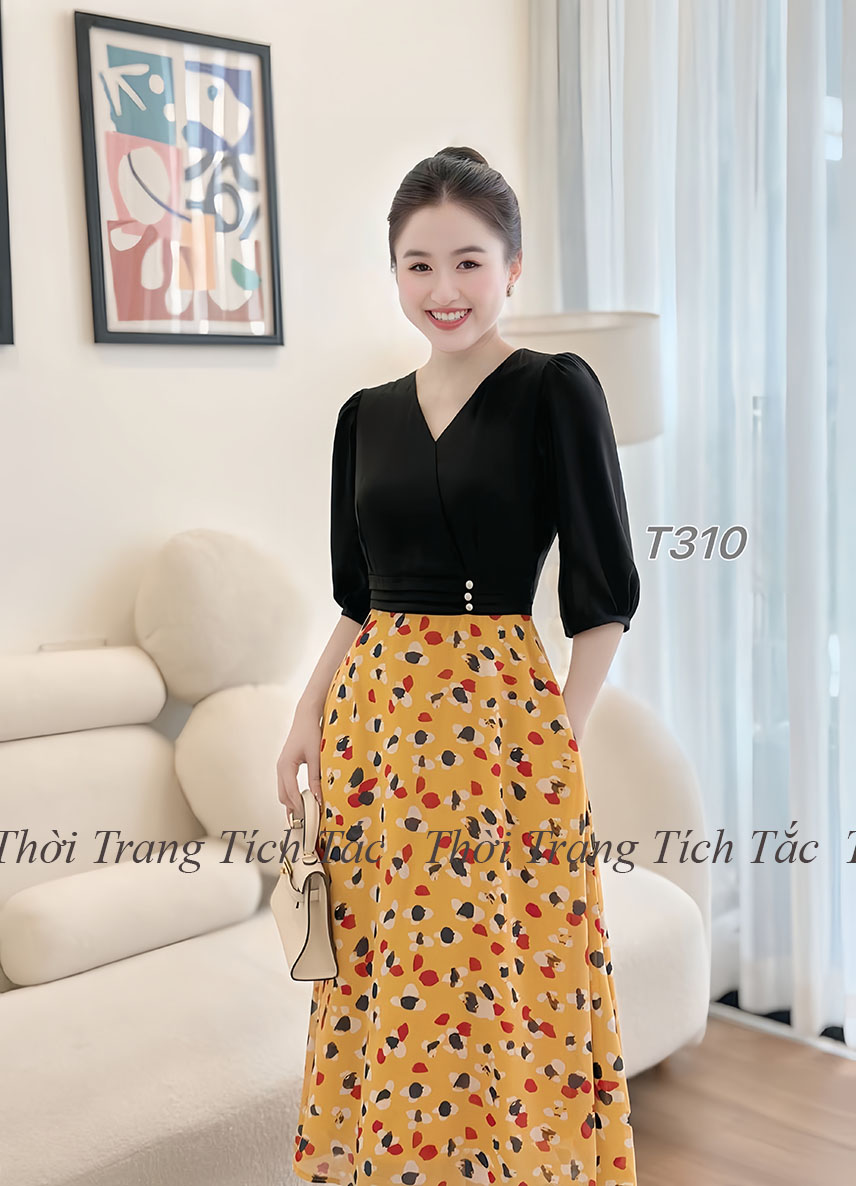 Dam xoe phoi ao den chan vay vang hoa tiet mau sac e310 3