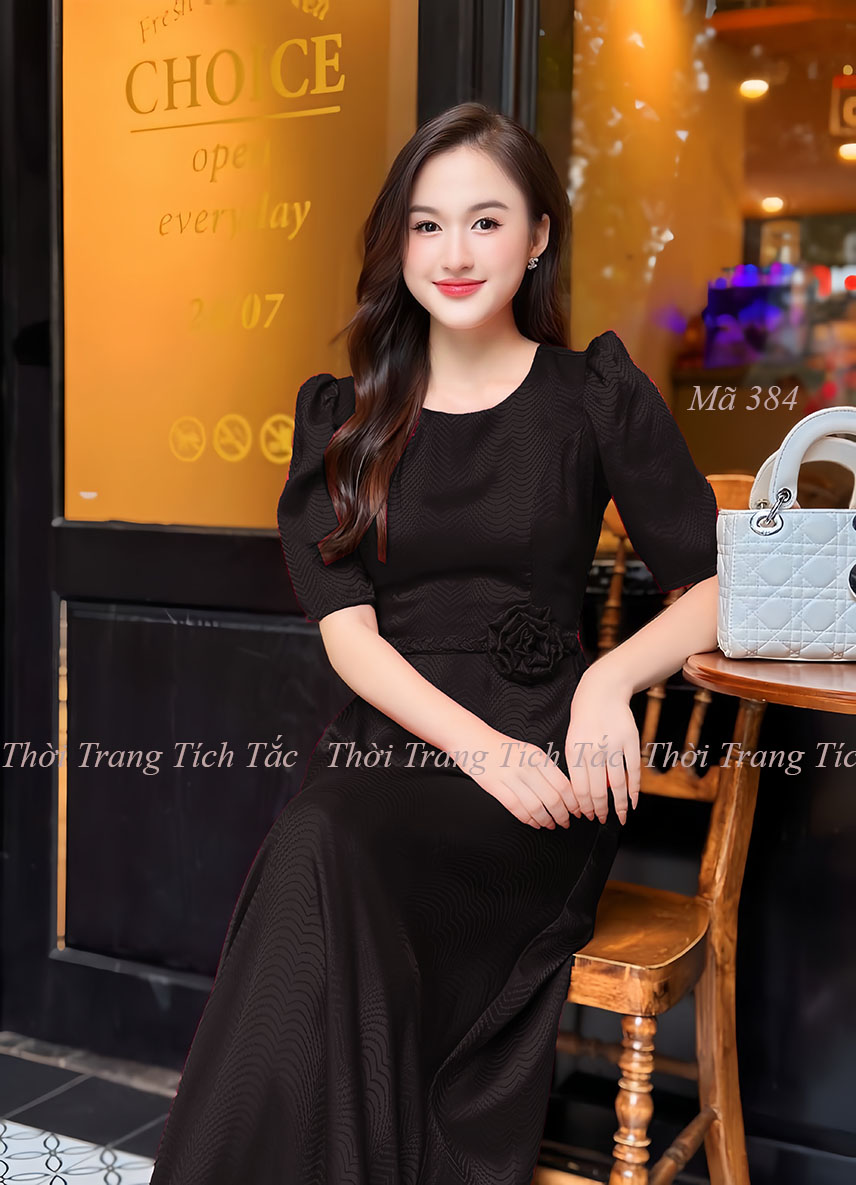 Dam maxi eo day bim dinh hoa mau den e384 2